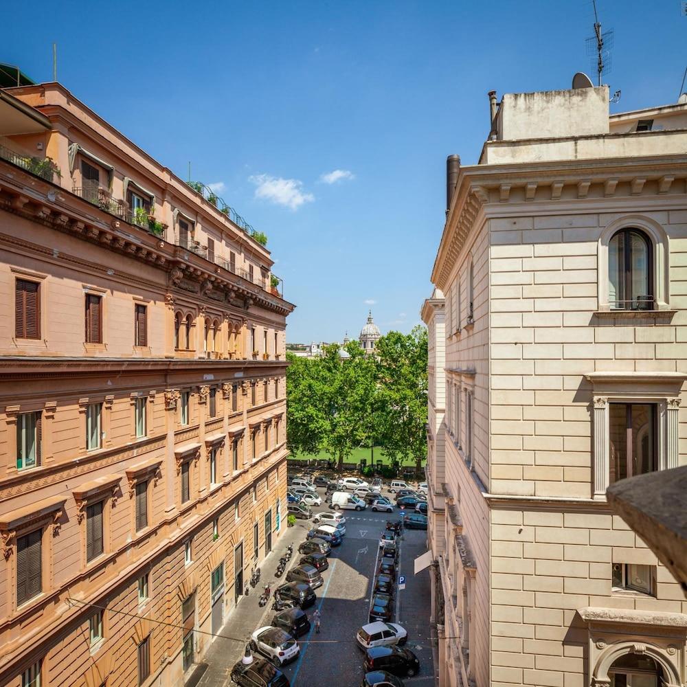 Residenza Cavallini Rome Luaran gambar