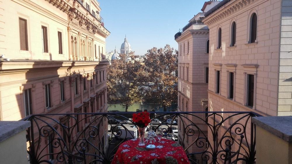 Residenza Cavallini Rome Luaran gambar