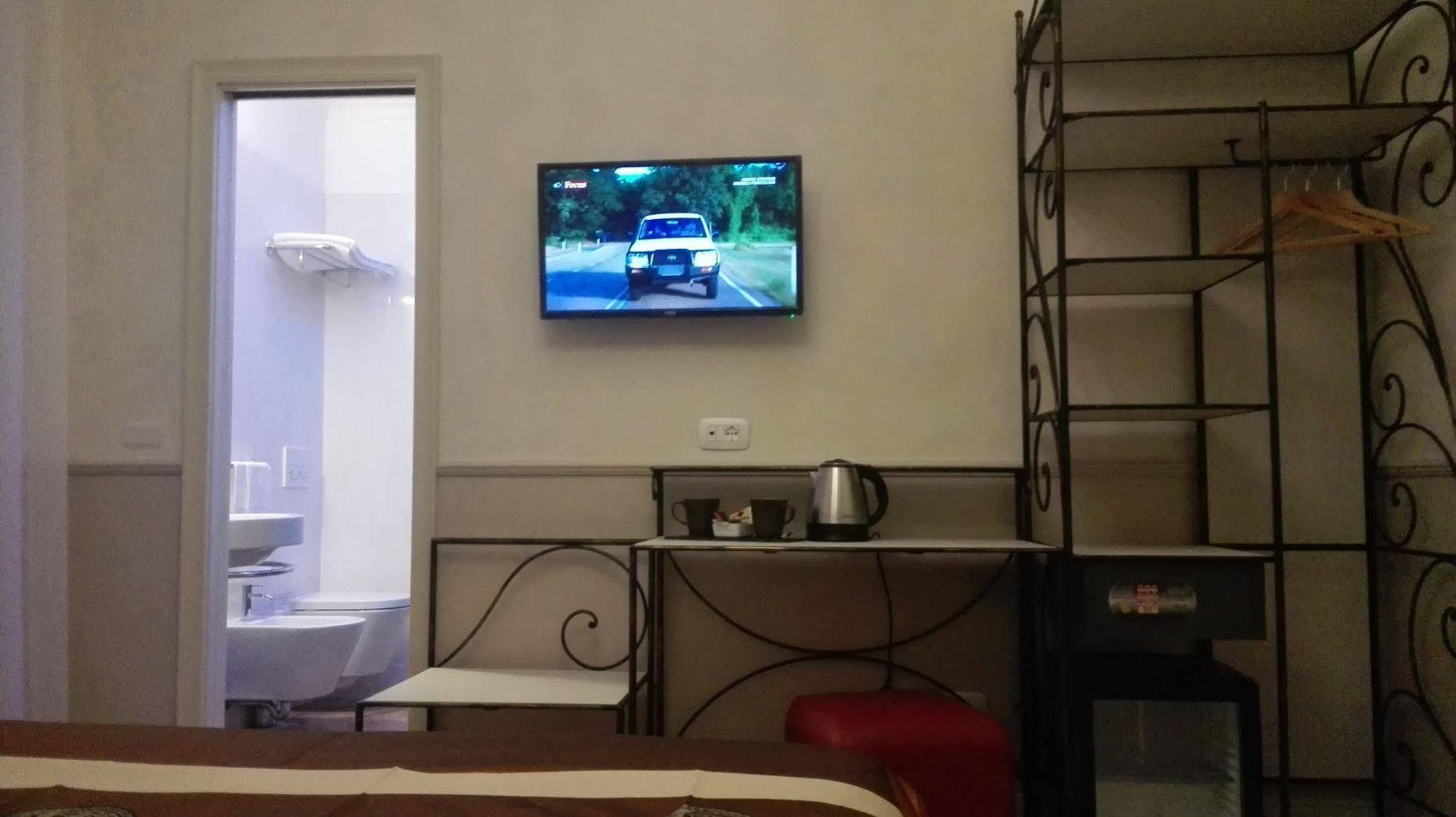 Residenza Cavallini Rome Luaran gambar