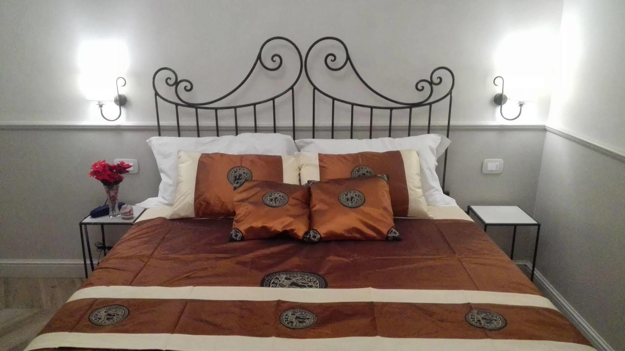 Residenza Cavallini Rome Luaran gambar